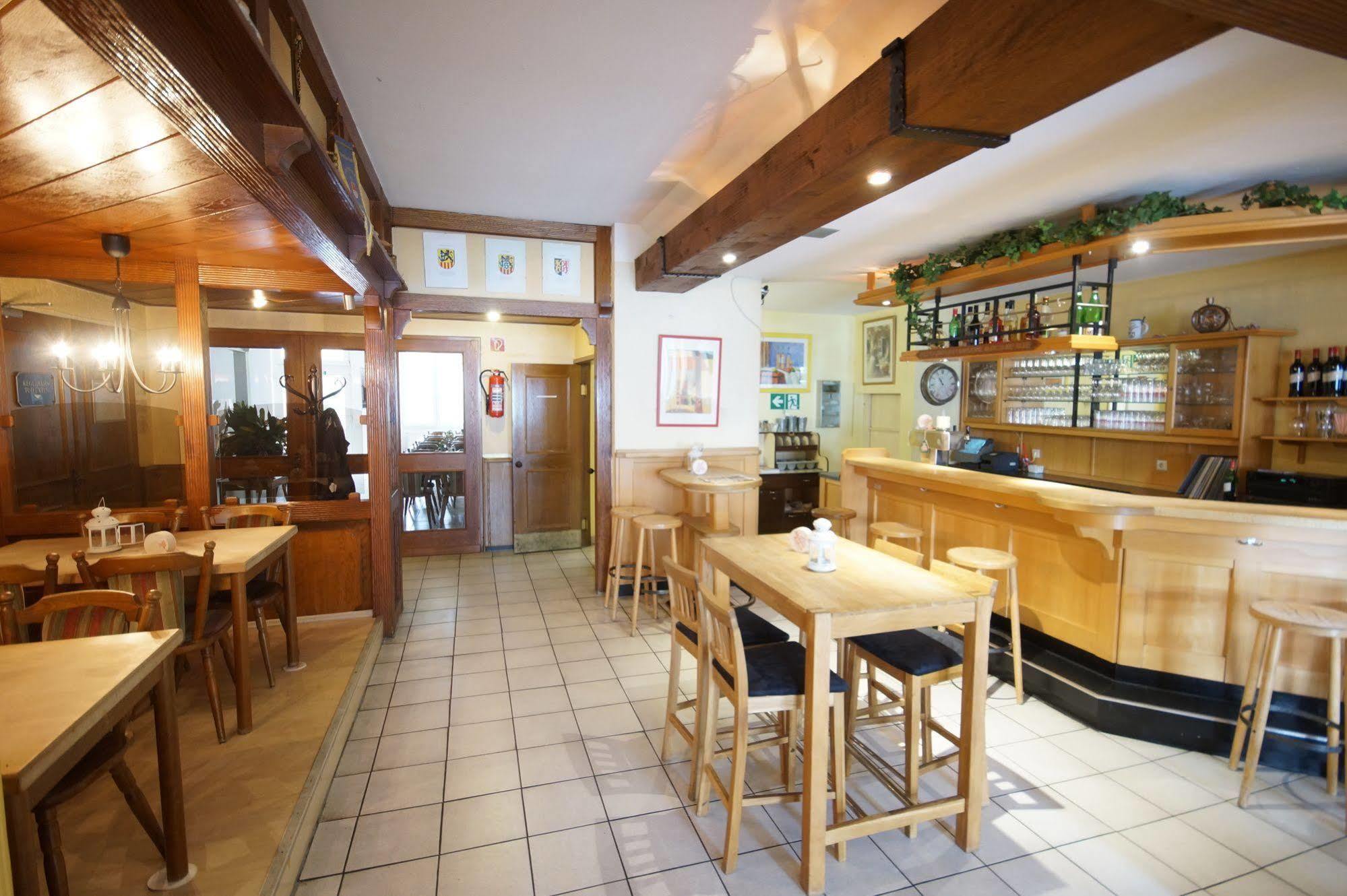 Zum Alten Brauhaus Керпен Екстериор снимка